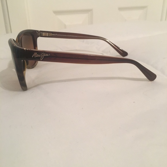 Maui Jim Sunglasses - Picture 4 of 5